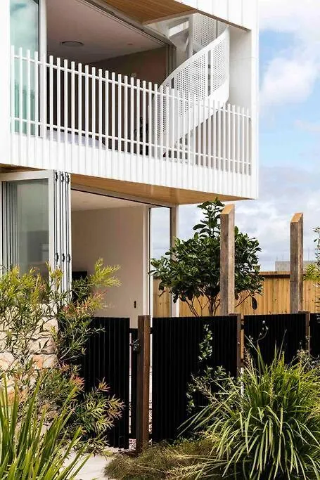Palm Oasis Beach Villa Marcoola Australia